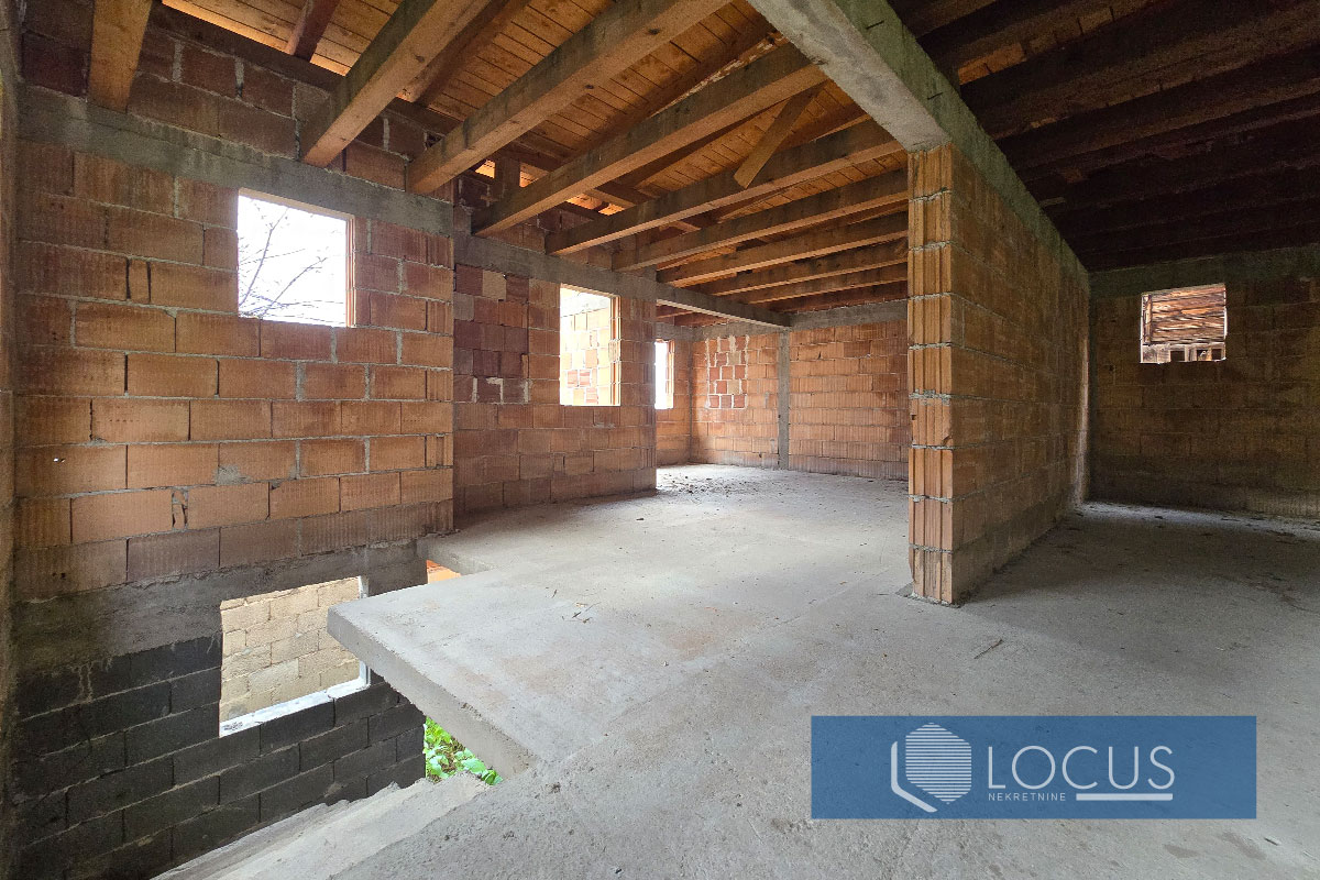 9. Kuća II sprat.jpg